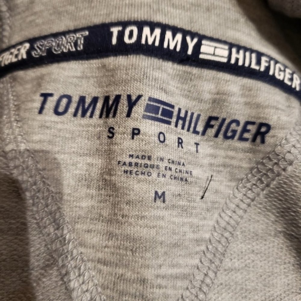 Tommy Hilfiger Sport Raglan-Sleeve Colorblock Hoodie - Picture 8 of 9